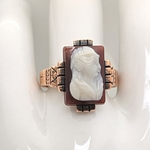 Victorian 9K Rose Gold Sardonyx Agate Cameo Ring